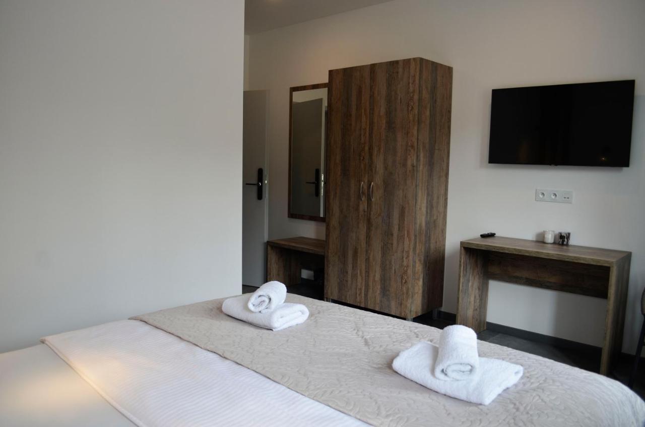 Veltlin Bed & Wine Hotell Valtice Eksteriør bilde